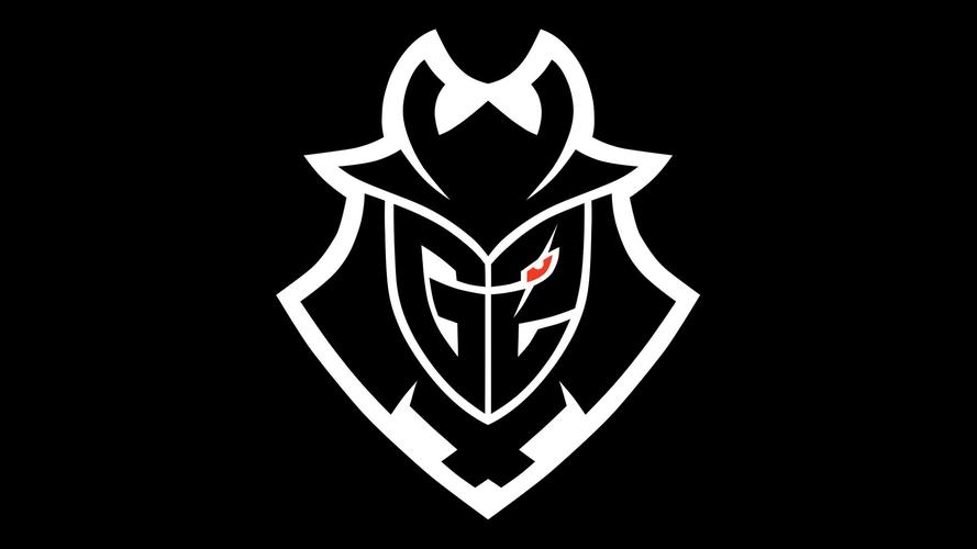 罗马诺：切尔西认为埃斯特旺是完美签约，愿笑着支付浮动条款